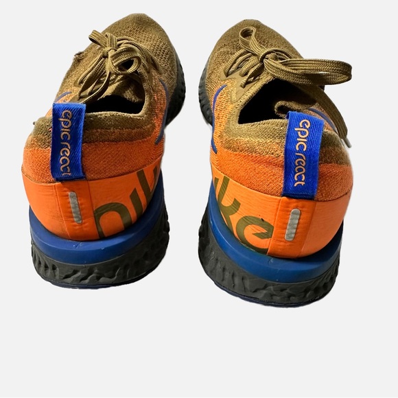 NIKE Epic React Men's Flyknit Sneakers Multicolor Size Mens Size 7 - Picture 4 of 9